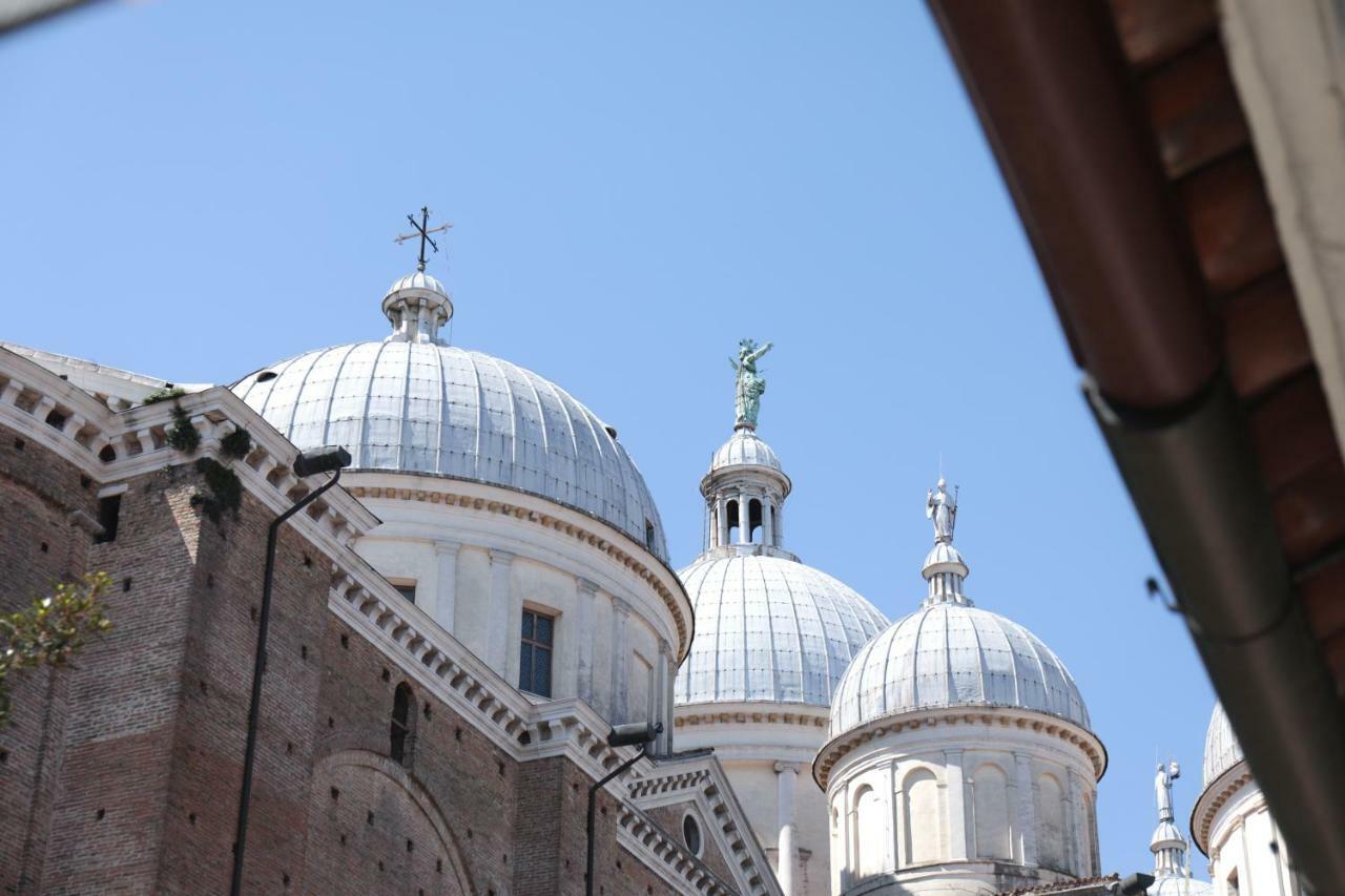Om Plus Santa Giustina Padova Exterior photo